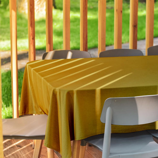 Venuscello® 8m Gold Banqueting Roll, Tablecloth, Paper Table Cover Roll for Wedding Party at Home, Buffet Dinner and Ideal Solution to Protect Dining Table
