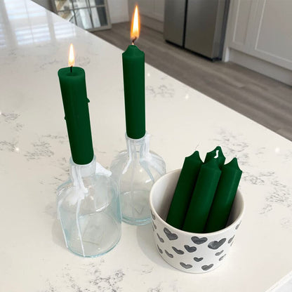 Venuscello® 25 x Tapered Dinner Candles Non Drip Unscented Long Burning, Smokeless Which is Made from Pure Paraffin Wax - Multicoloured - 190mm